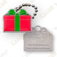  Le Traveler Cadeau est un micro coin trackable sur  geocaching.com . 