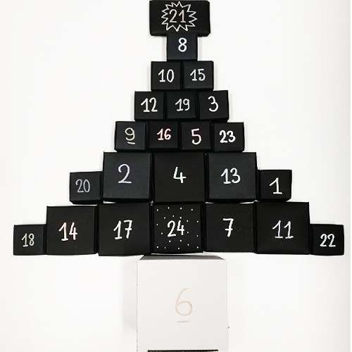Geocaching Advent Calendar 18 Cache Boutique